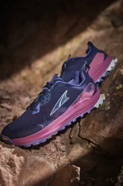 Altra Womens Lone Peak 9+ Trail Shoes - Dark Blue