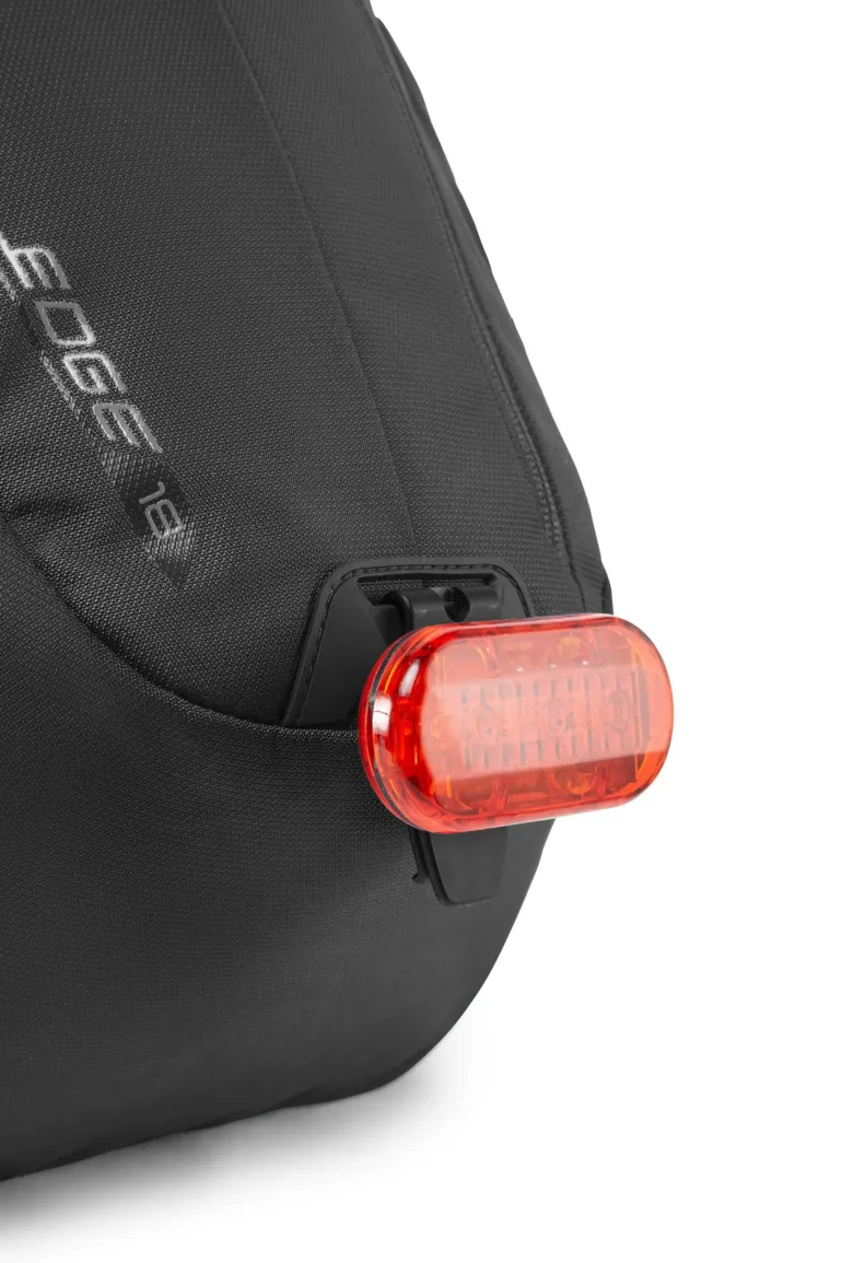 Lowe Alpine Edge 18 Rucksack - Black